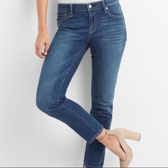 GAP Denim - Gap Real Straight 9 1/2” Rise Jeans 30 Short